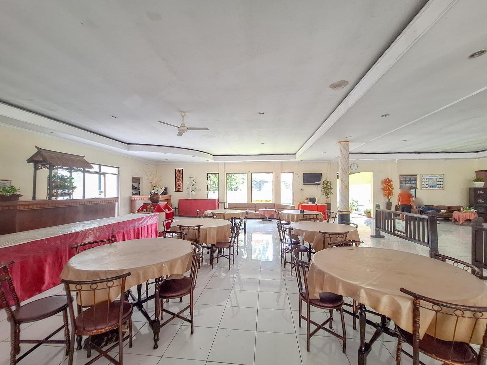 Reddoorz Near Stadion Semeru Lumajang Jawa Timur Экстерьер фото